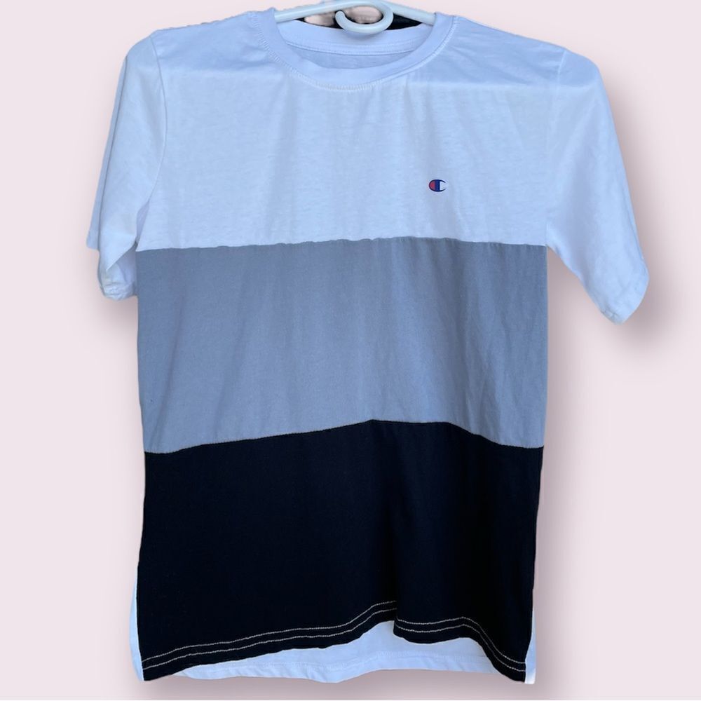 Champion Youth T-Shirt Size 18/20